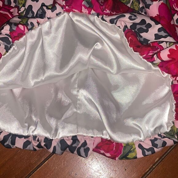 Girls Dress size 8  - Picture 5 of 10